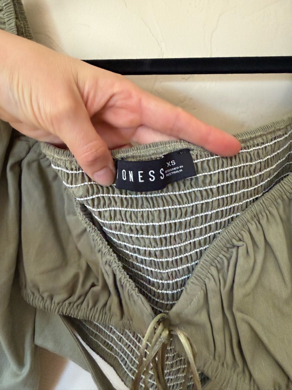 Lioness Olive Green Puff Sleeve Crop Top XS Cottagecore Coquette Tie Front - Picture 4 of 7
